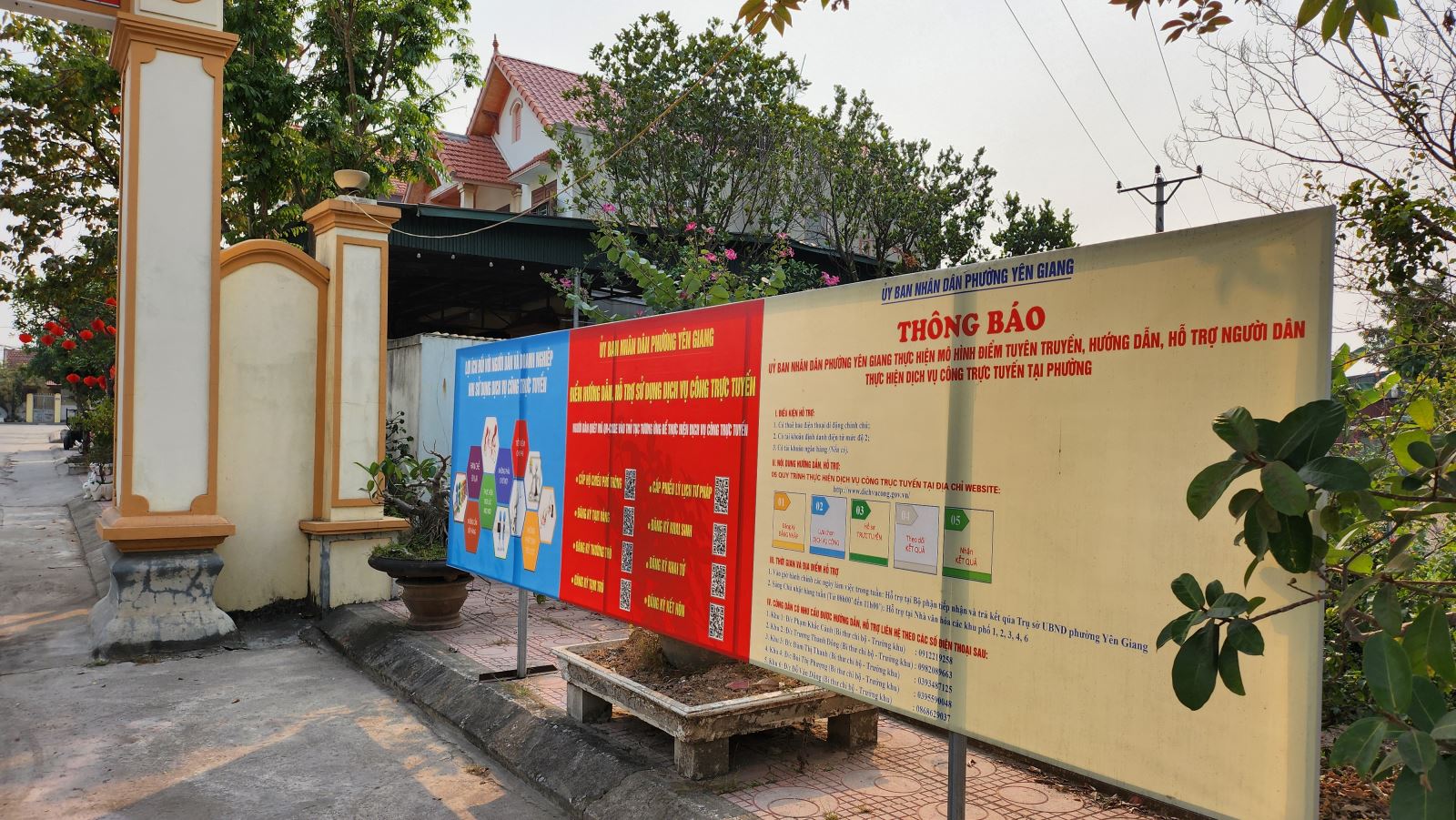 Phường Yên Giang tuyên truyền chuyển đổi số.