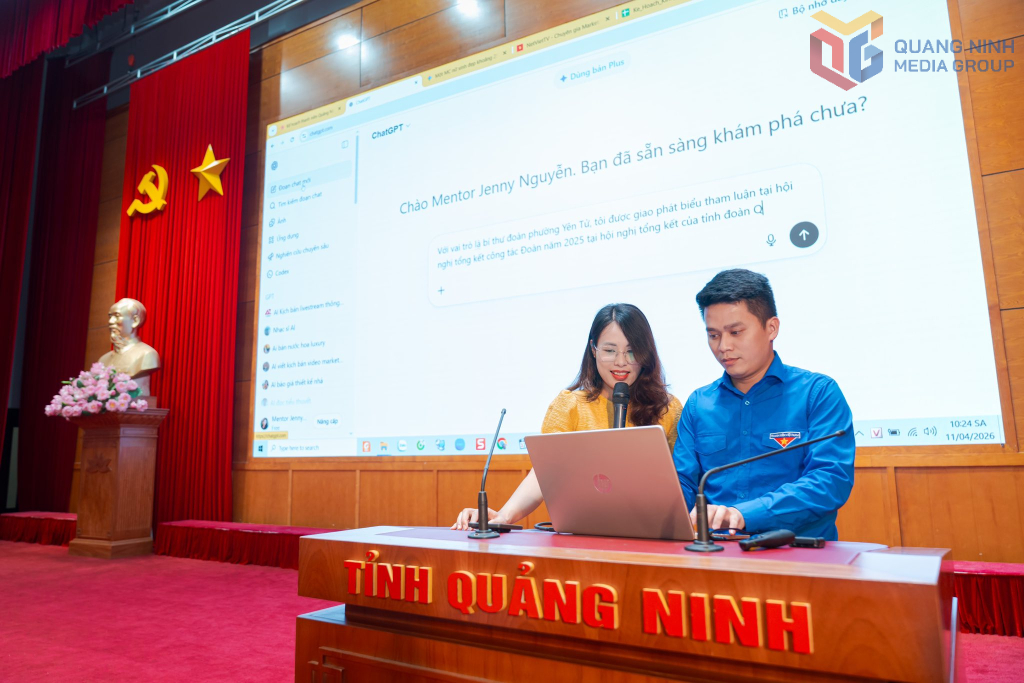ĐVTN được tập huấn chuyên đề “Cán bộ, công chức trẻ làm chủ AI trong tham mưu, cải cách hành chính và phục vụ nhân dân”.