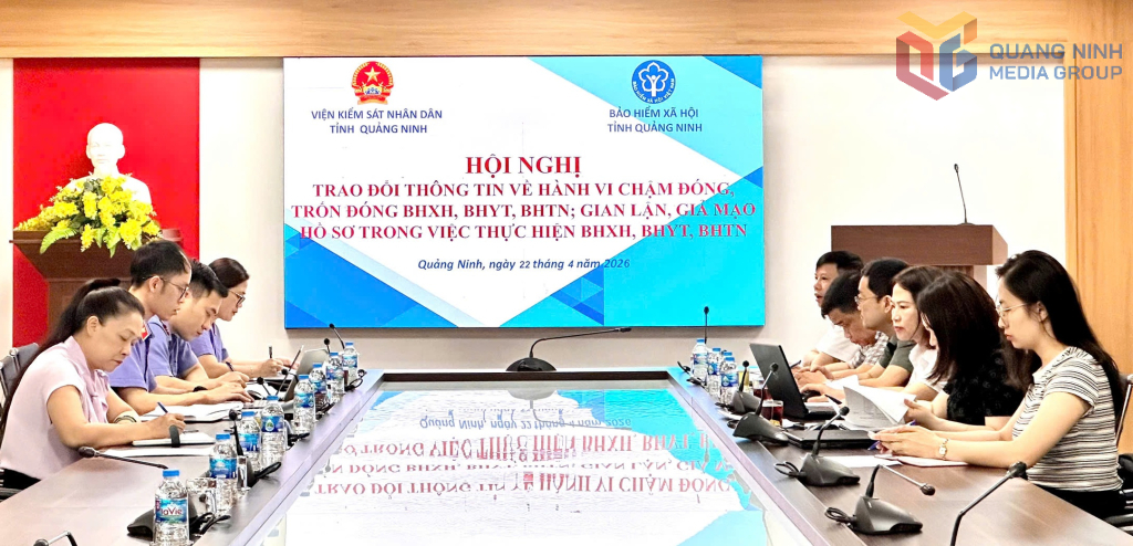 BHXH tỉnh và Viện KSND tỉnh phối hợp trao đổi thông tin về hành vi chậm đóng, trốn đóng BHXH, BHYT, BHTN; gian lận giả mạo hồ sơ trong việc thực hiện BHXH, BHYT, BHTN, tháng 4/2026.