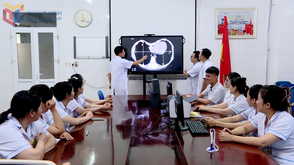 Bệnh viện Bãi Cháy tích hợp thêm AI, nâng cấp các tính năng nhằm giúp đưa ra phác đồ điều trị tối ưu trên cơ sở bệnh án điện tử.